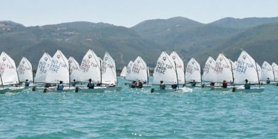 iznik_yelken_yaris-2123_800x435